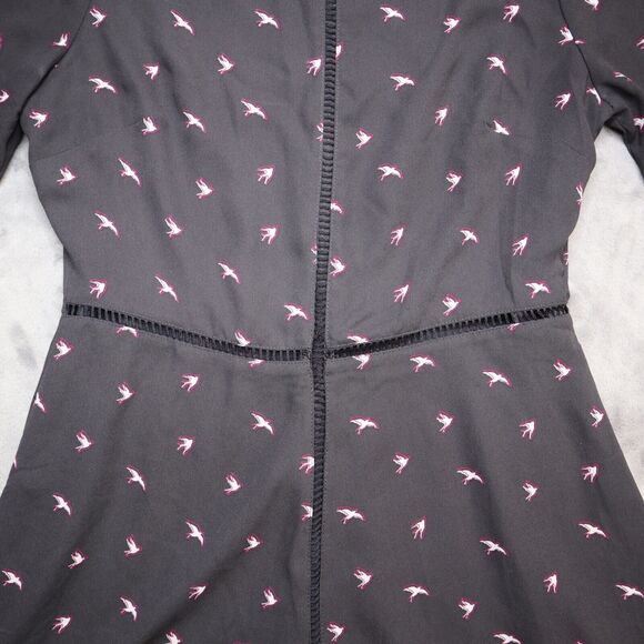 Banana Republic Fit Flare Dress Womens Petite 0P Black Swallow Bird Casual - Picture 3 of 12